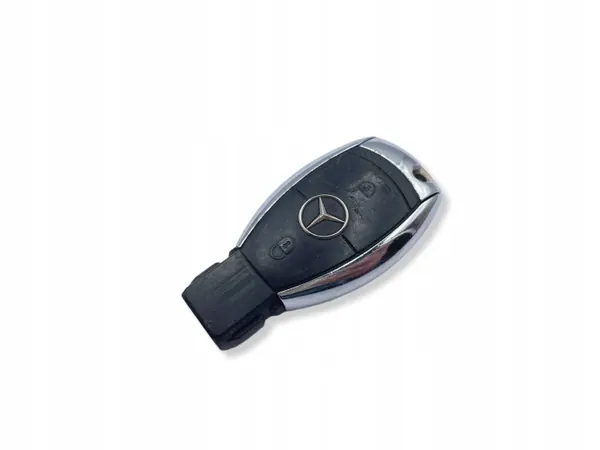 Chave Mercedes OEM UHP2235 - 3 Botões Prata Usada image 3