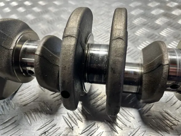 Vilebrequin OEM 04L105021D pour SEAT Ateca 1.6 TDI image 3