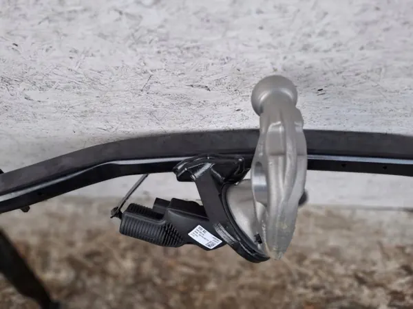 SEAT TARRACO 5NA HAK - Barra de Remolque Usada image 3