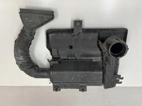 Luftfilterhus OEM 28100-G6300 Kia Picanto III image 4