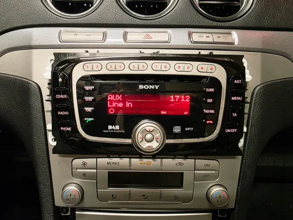 Radio Ford OEM 6000CD avec AUX et DAB pour Focus MK2 image 6