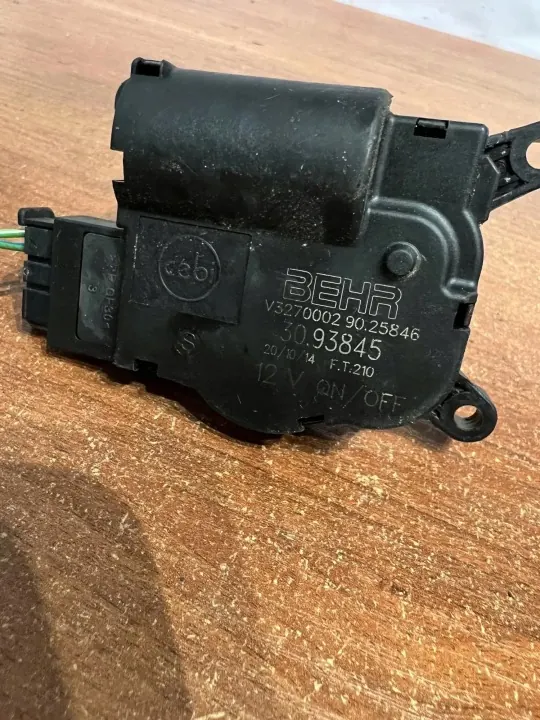 Klepmotor D2467 voor Mercedes-Benz Sprinter 3.5T image 3