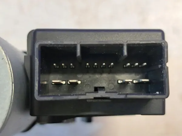 Jaguar XE Schiebedachmotor OEM 10027987H - Gebraucht image 3