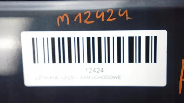 Portière Arrière Gauche Ford Fiesta MK7 OEM 360180307 image 6