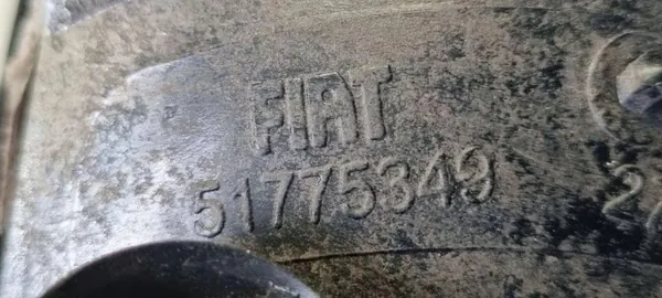 Fiat Bravo II bakre dimljus OEM 51775349 image 7
