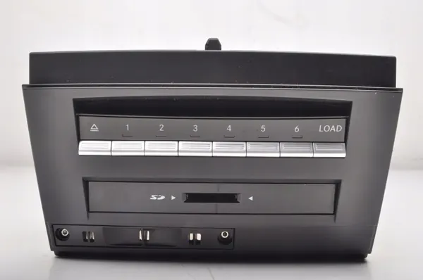 Mercedes W221 Elevador CD Changer OEM A2219004704 image 2