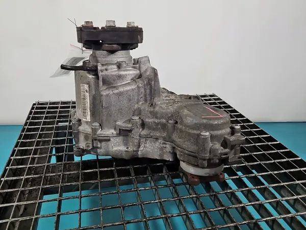 BMW X1 E84 2.0D XDRIVE Reducer image 5