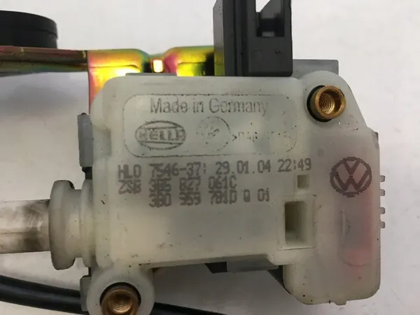 Atuador de trava do porta-malas 2Pin VW Passat B5 image 6