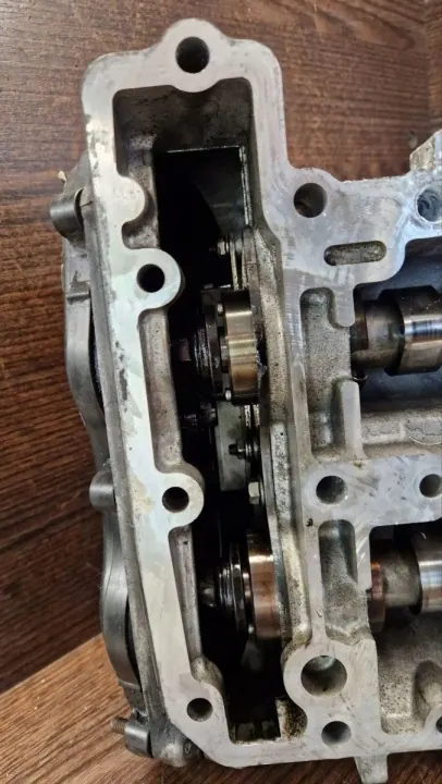 Pieza motor Iveco Daily 4ª generación OEM 504374029 image 4