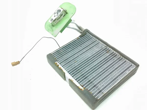 AC-förångare Nissan Leaf II OEM T1023300PA image 2