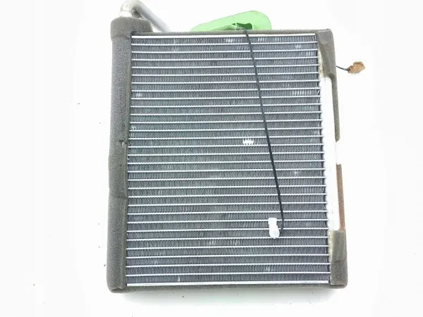 AC-förångare Nissan Leaf II OEM T1023300PA image 8