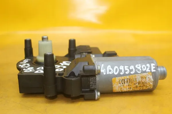 Oikean Etuikkunan Moottori Audi A6 C5 image 7