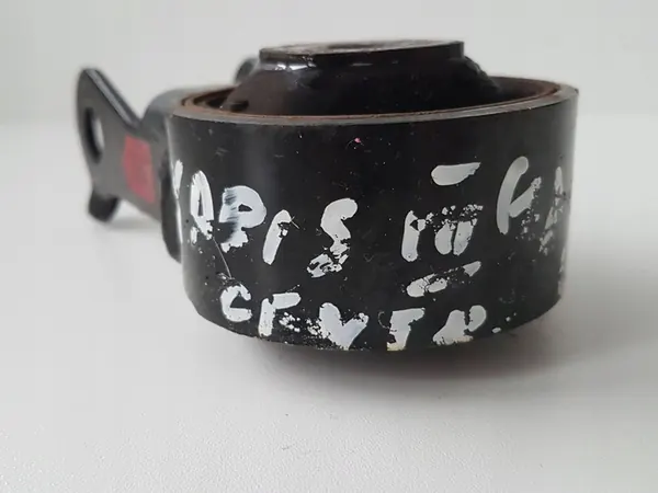 Motorsteun Toyota Yaris 2016 1236323010 image 7