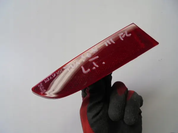 Refletor traseiro esquerdo Hyundai Tucson III OEM 92405-D350 image 3