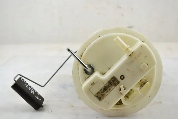 Brandstofpomp Renault 8200683207 image 2