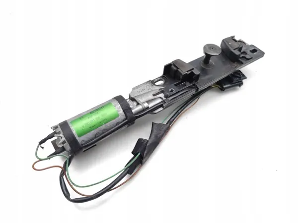 BMW Keskuslukitusaktuattori OEM 8352202 image 4