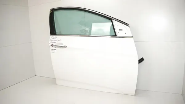 Puerta delantera derecha OEM 365578180 para Hyundai i40 image 3