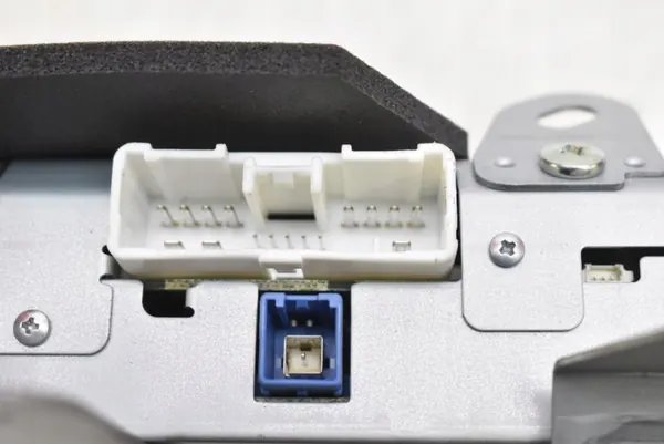Radion Viritysmoduuli OEM NA9H66DRXA Mazda MX-5 ND image 6