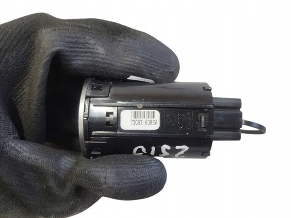 Botão Start/Stop Mazda OEM K0021 - Estado Usado image 3