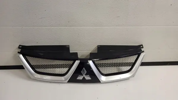 Mitsubishi OE grille voor Outlander II 07-09 image 2