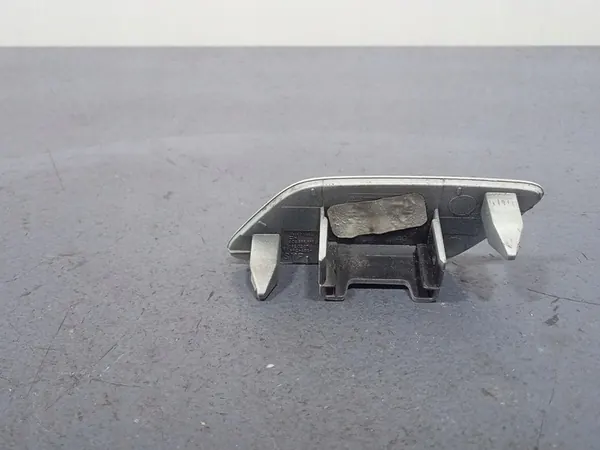 VW JETTA VI Voorruitwissersluiting Rechts 5C6955110A image 2