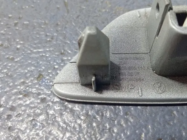 VW JETTA VI Voorruitwissersluiting Rechts 5C6955110A image 4