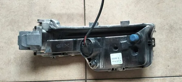 VOLVO S60 V60 2013-2018 Luz diurna LED esquerda 31420396 image 3