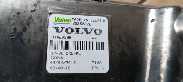 VOLVO S60 V60 2013-2018 Luz diurna LED esquerda 31420396 image 4
