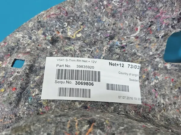 OEM 39835920 Rechter Kofferbakbekleding Volvo S90 II Sedan image 7