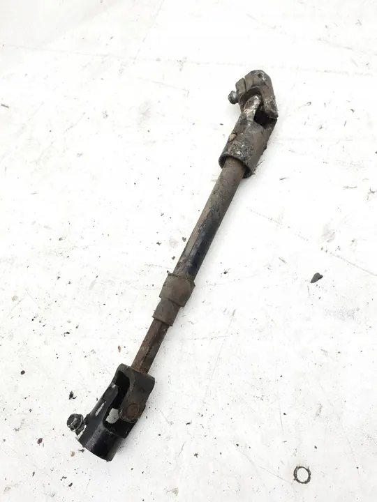 Driveshaft U-Joint Jeep Grand Cherokee image 1