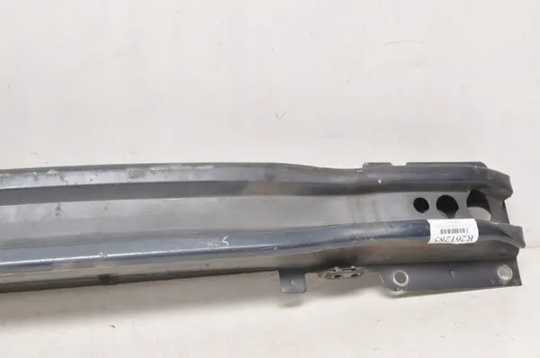 Volvo OEM 30791152 Framstötfångarbalk för S80/V70/XC70 image 4