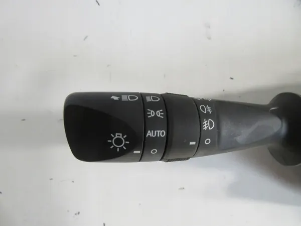 RAV4IVLIFT16-18MANETKAPRZEŁĄCZNIKZESPOLONY Commutateur image 5