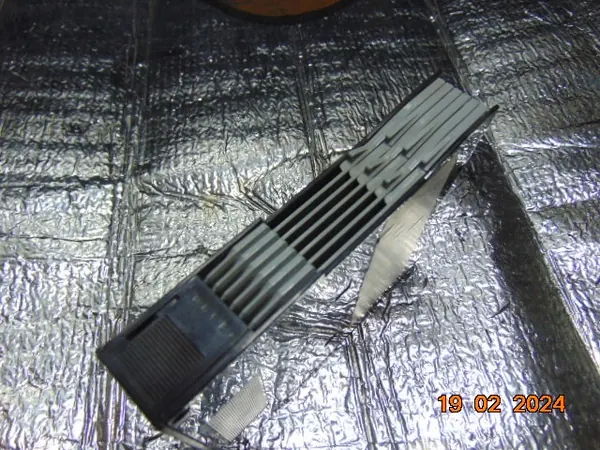 BMW CD-Wechsler Magazin OEM 8355885 - Gebraucht image 3