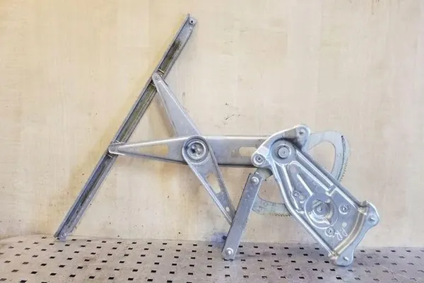 Elevador de vidro traseiro direito RENAULT GRAND SCÉNIC III image 4