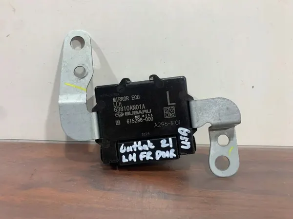 Módulo de espelho Subaru OE OEM 615296000 - Usado image 2