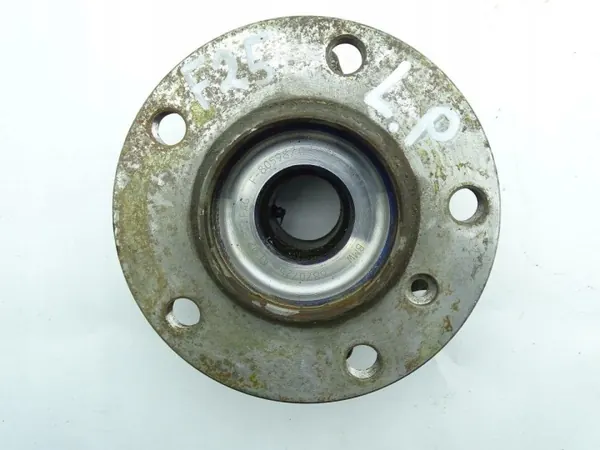 BMW X3 F25 etupyörän laakeri OEM 6870725 image 2