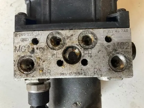 ABS-pump OEM 39117 för Mazda RX-8 1.3L Bensin image 3