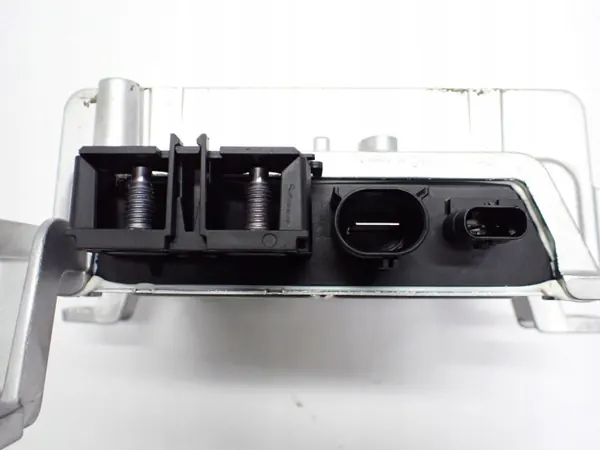 Module convertisseur de tension OEM 5QS959682D pour VW Passat B9 image 5