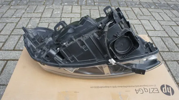 Vasen etuvalaisin Volvo XC60 I Lift LED image 6