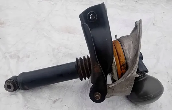 Hydraulisk stötdämpare fram höger Citroen C5 III X7 image 7