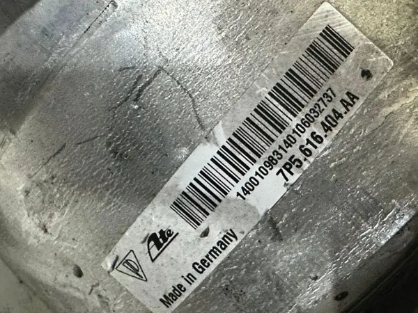 Amortisseur pneumatique avant OEM 7P5616040 Porsche Cayenne image 6