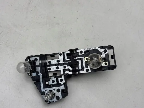 Insert phare arrière Audi A3 S3 8V OEM 81099007 image 2