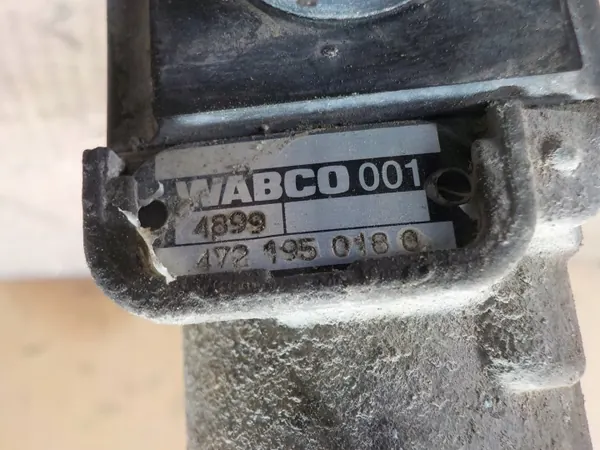 Soupape Modulateur ABS OEM ZAWÓR pour Volvo FH-12 2000 image 5
