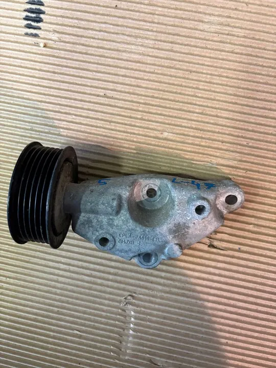 Polia tensor CPLA8A610CB Jaguar Land Rover 3.0 D image 2