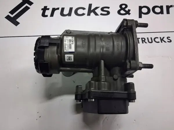 Válvula EBS usada OEM 23166657 para remolques Volvo FH/FM image 4