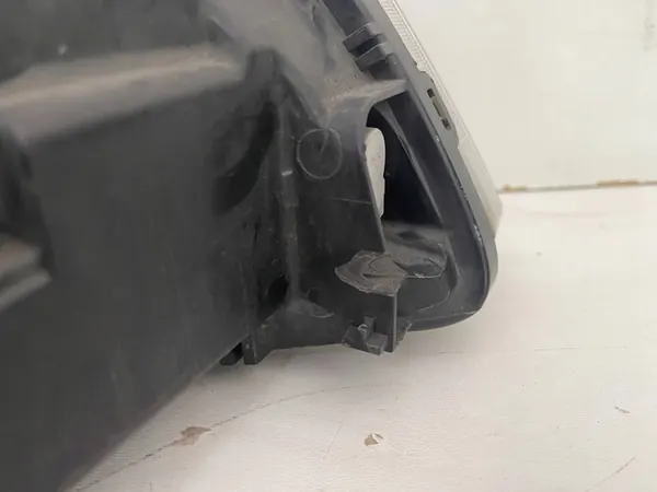 Vasen Heijastinlamppu Volvo XC60 08- OEM 31395466 image 8