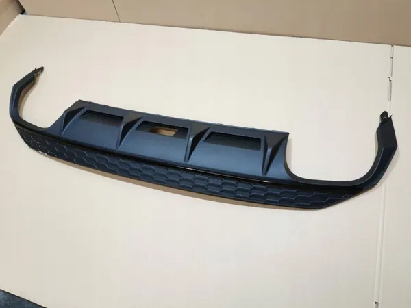 Audi S3 8Y5 Takapuskurin Diffuusori OEM 8Y5807521C image 3