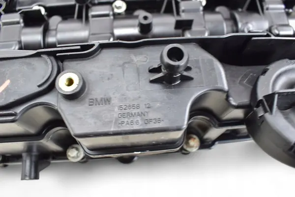 Tampa de Válvula BMW 3.0d 2016 OE 7823181 image 6