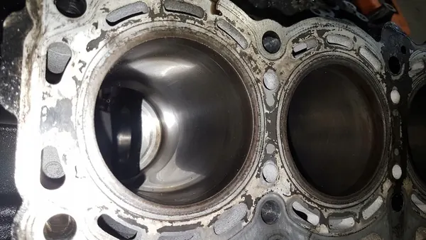 MERCEDES 3.0 V6 MOTORBLOCK R642 81 05 image 9