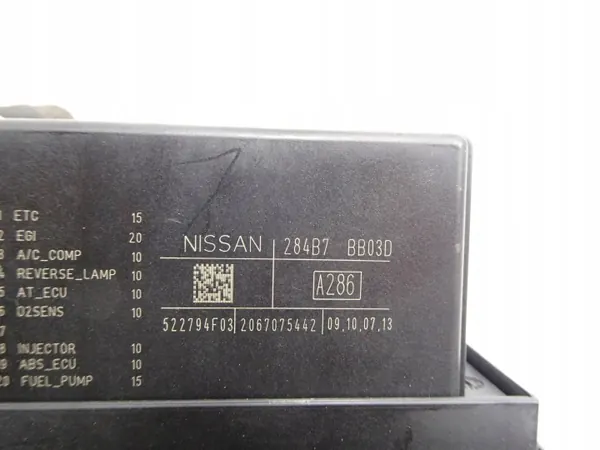 Nissan Qashqai J10 sulakekotelo OEM 284B7BB03D image 4